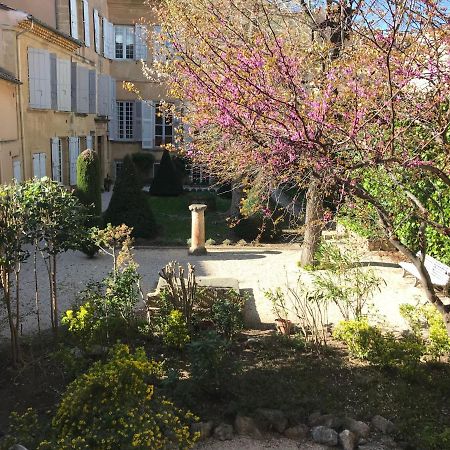 Appartement cathédrale au calme Aix-en-Provence Exterior foto